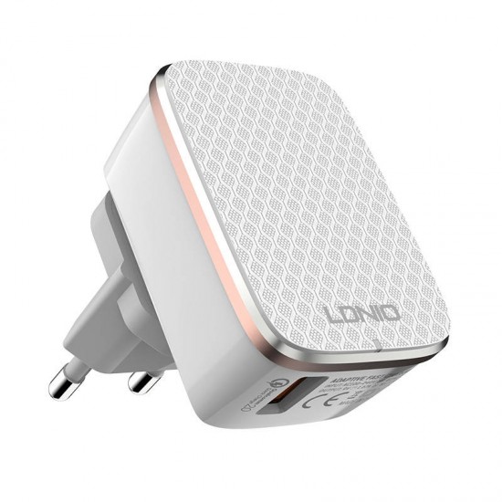 Настенное зарядное устройство Ldnio A1204Q 18 Вт + кабель Lightning