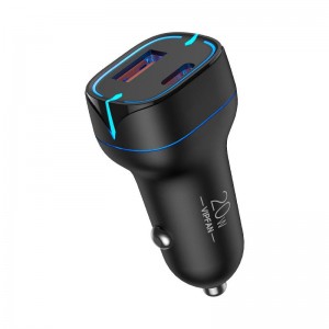 Vipfan Auto lādētājs Vipfan C11, USB + USB-C, PD 20W + QC 3.0, LED (melns)