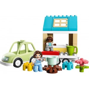 Lego 10986 Family House on Wheels Konstruktors