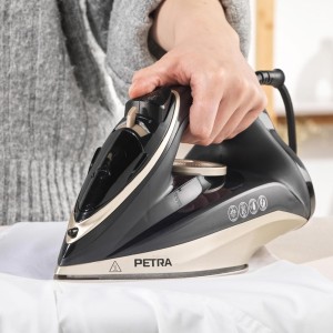 Petra PF01480VDE 2200W Steam iron